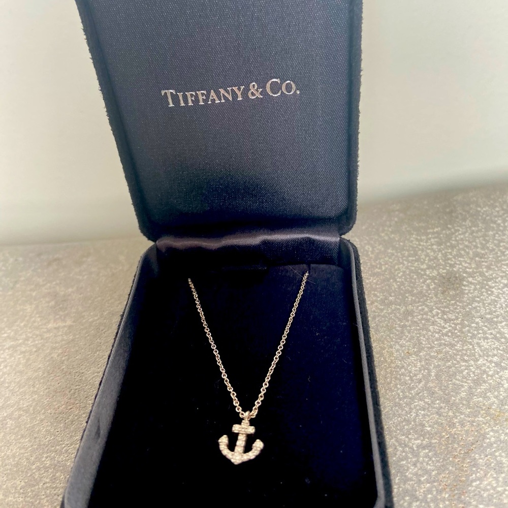 Tiffany&Co. Diamond Anchor Pendant Necklace